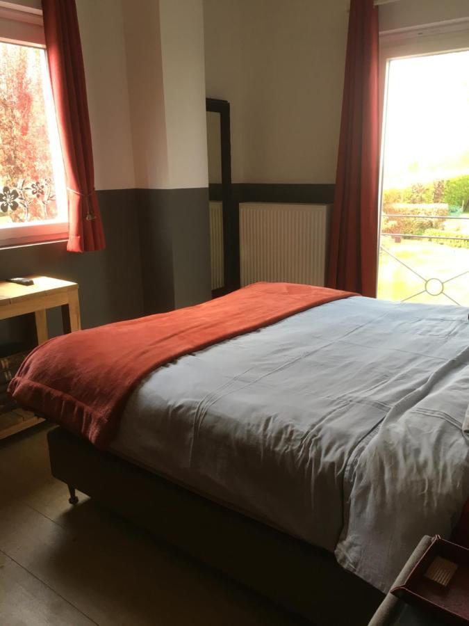 Villa Maison Et Son Jardin Situes Dans Le Condroz Marchin