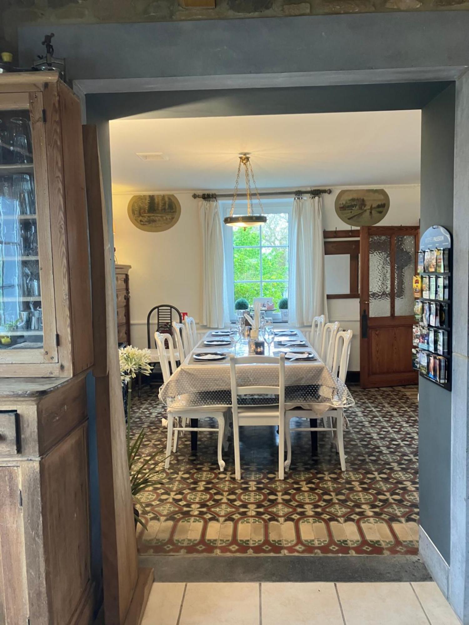 Maison Et Son Jardin Situes Dans Le Condroz Villa *