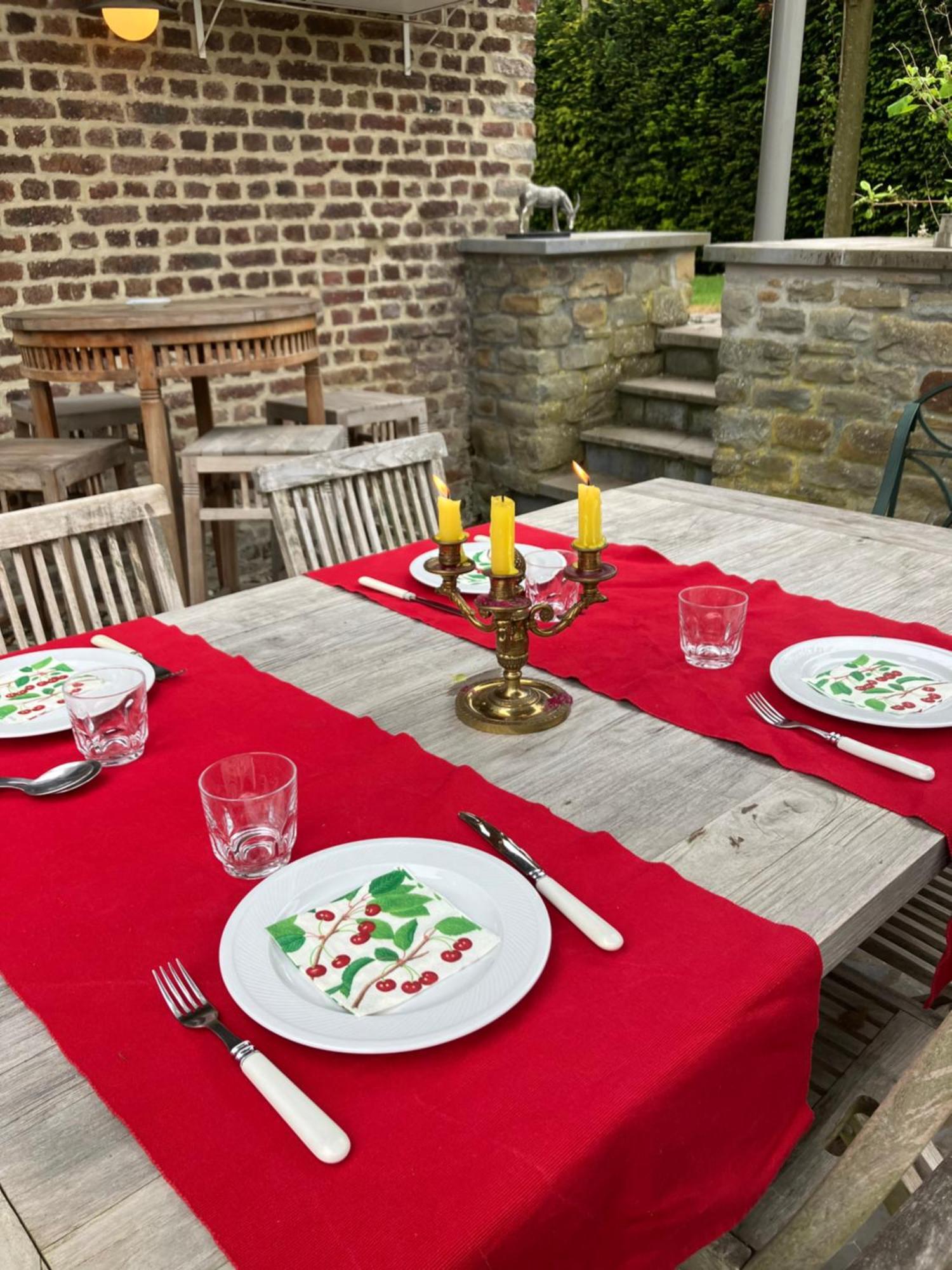 Maison Et Son Jardin Situes Dans Le Condroz *